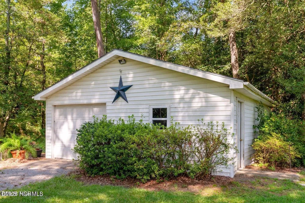 3286 Nc 122 S Pinetops, NC 27864