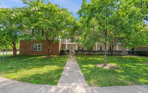 1012 Linen Drive