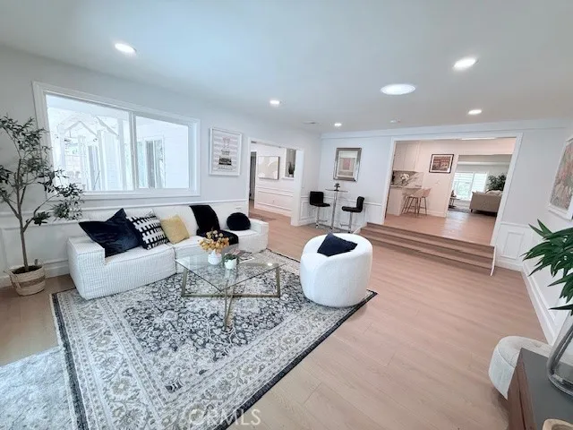 21 W Camino Real Arcadia, CA 91007