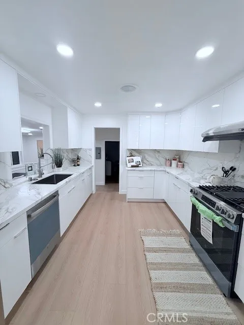 21 W Camino Real Arcadia, CA 91007