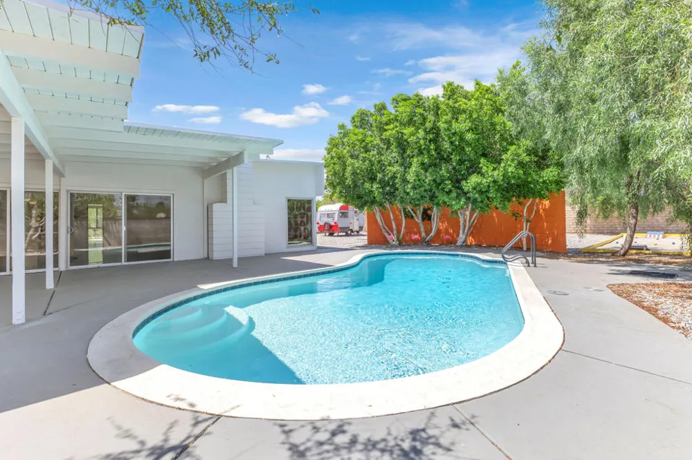 2410 Starr Road Palm Springs, CA 92262