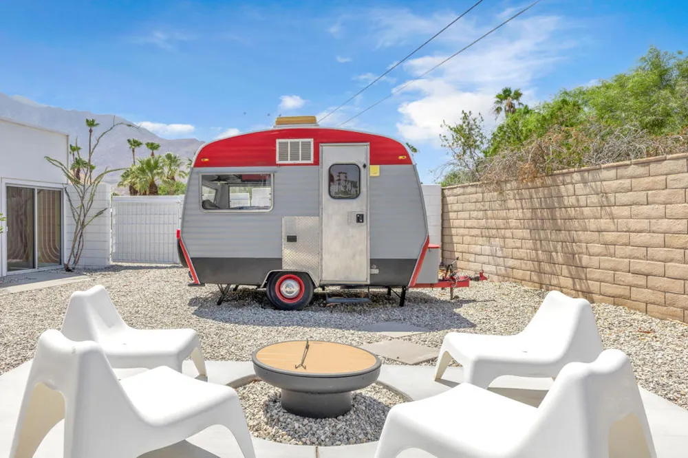 2410 Starr Road Palm Springs, CA 92262