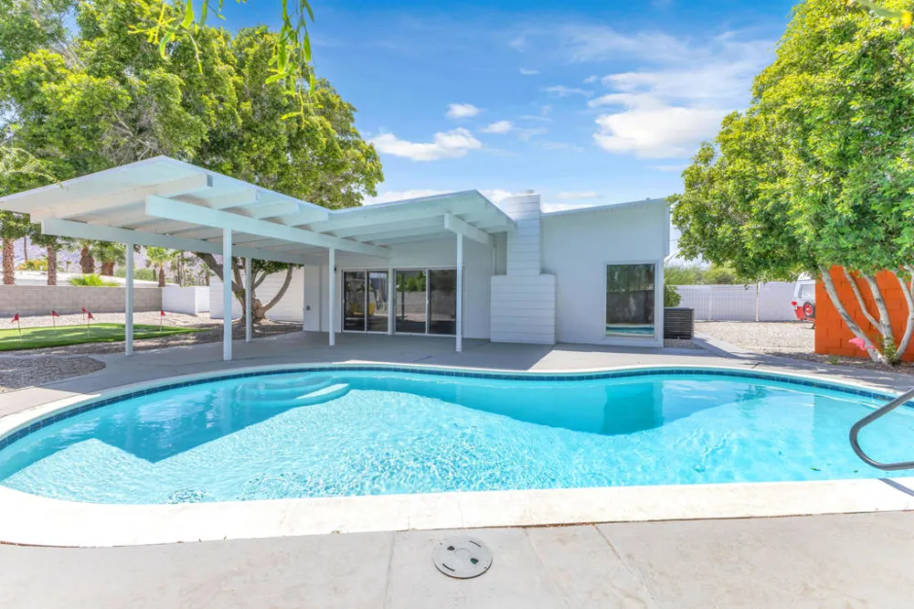 2410 Starr Road Palm Springs, CA 92262