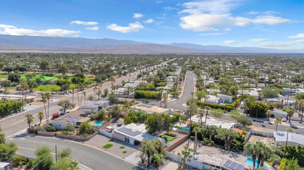 2410 Starr Road Palm Springs, CA 92262