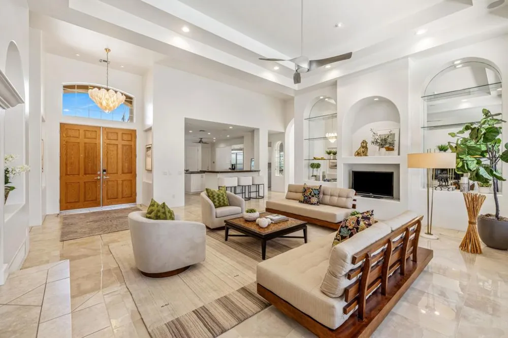 14 Collegiate Circle Rancho Mirage, CA 92270