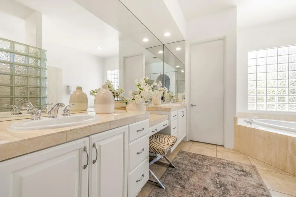 14 Collegiate Circle Rancho Mirage, CA 92270