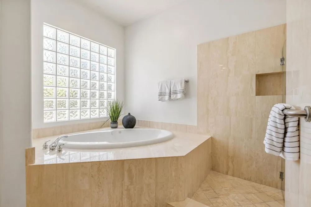 14 Collegiate Circle Rancho Mirage, CA 92270