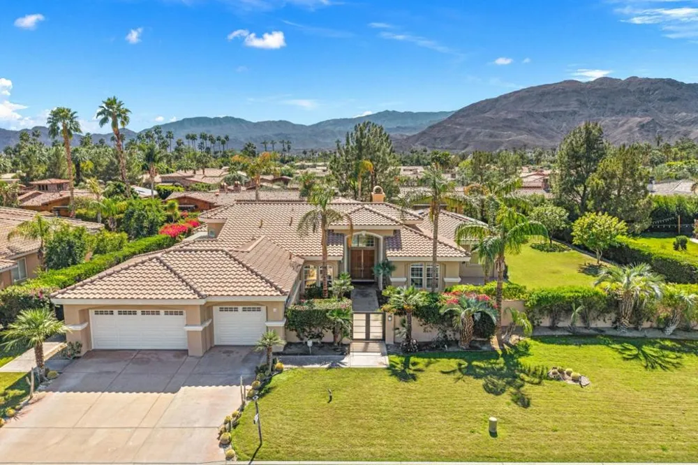 14 Collegiate Circle Rancho Mirage, CA 92270