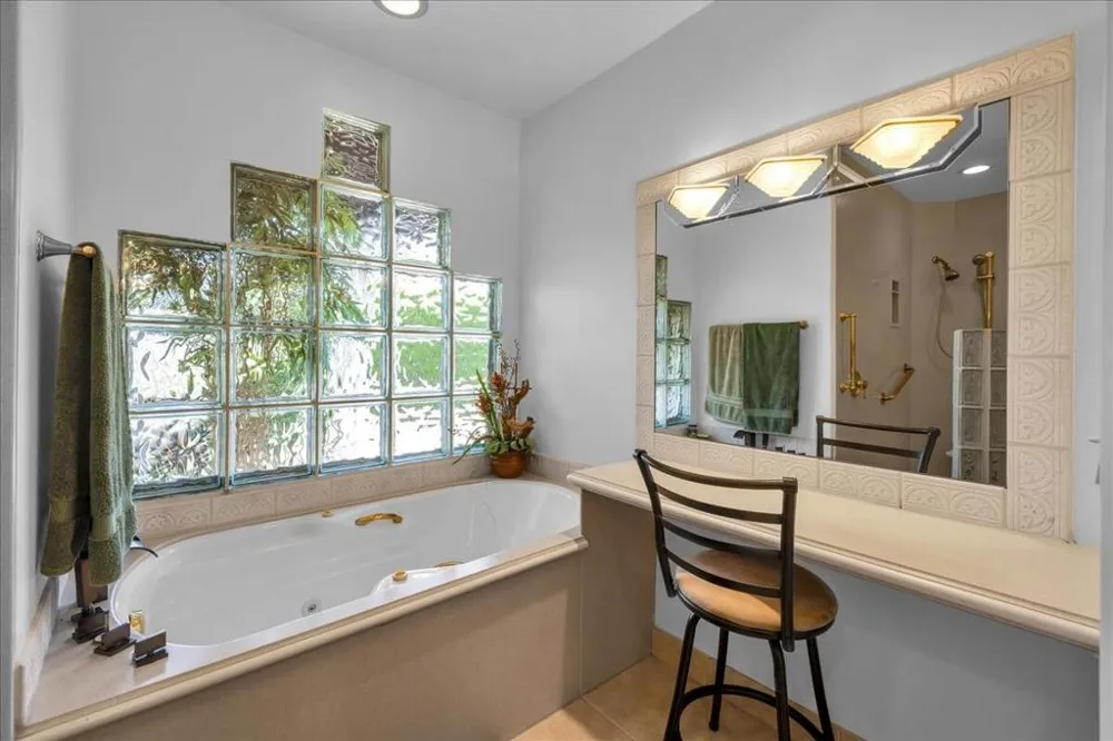 45595 ViA Corona Indian Wells, CA 92210