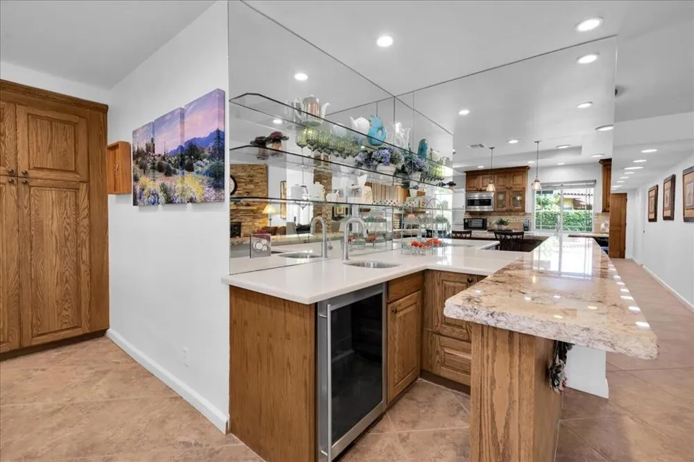 45595 ViA Corona Indian Wells, CA 92210