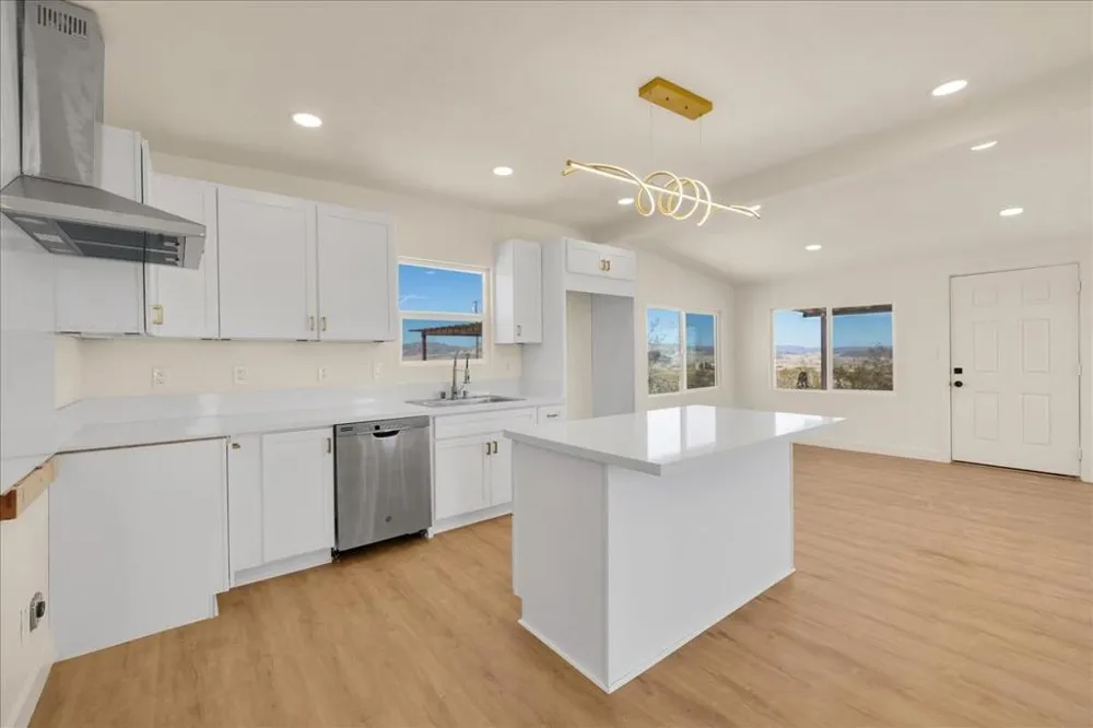 69589 Presswood Road 29 Palms, CA 92277