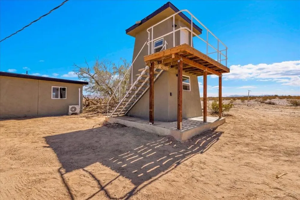 69589 Presswood Road 29 Palms, CA 92277