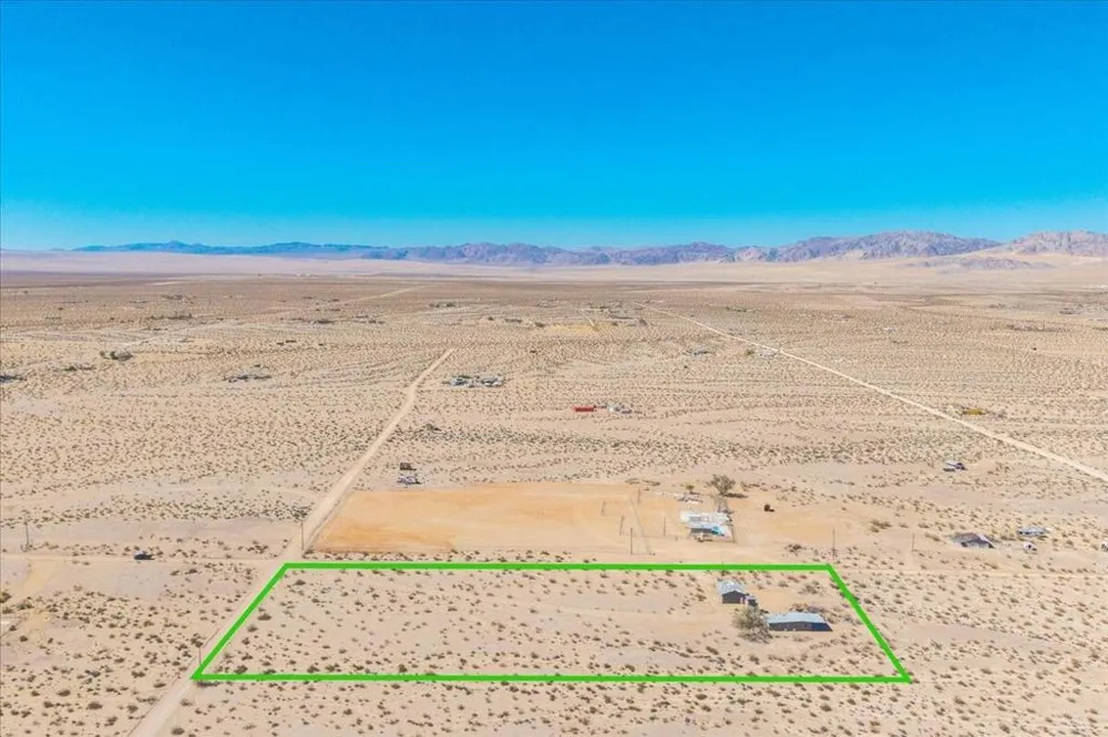 69589 Presswood Road 29 Palms, CA 92277