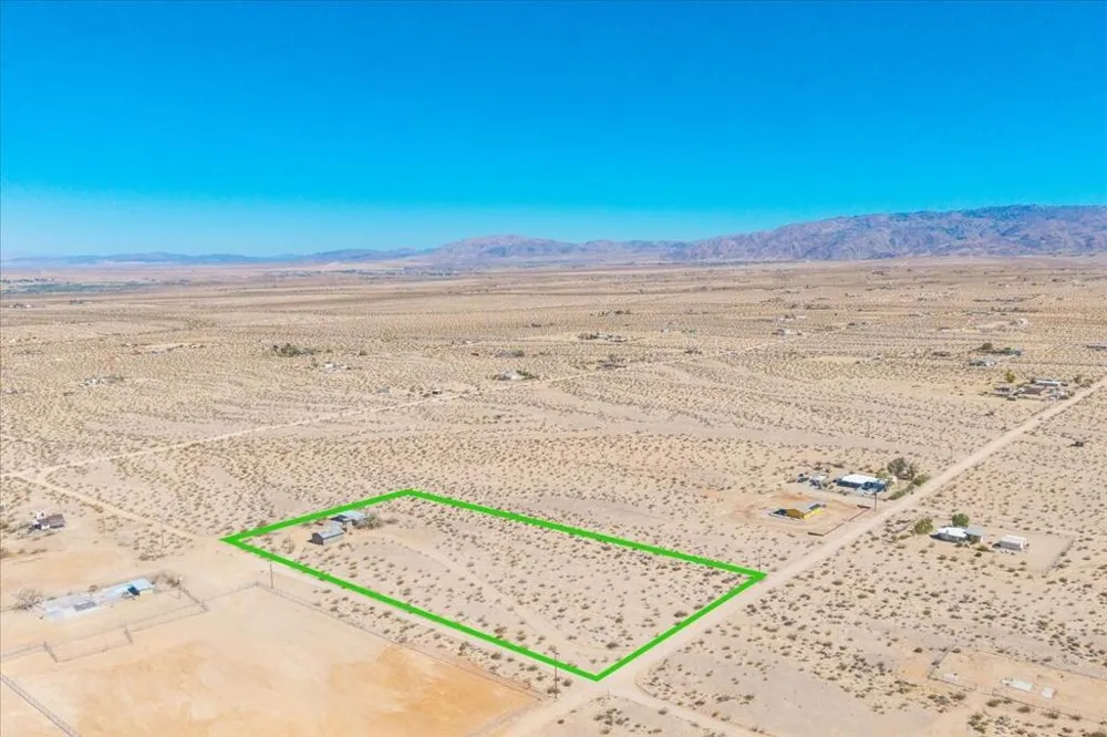 69589 Presswood Road 29 Palms, CA 92277