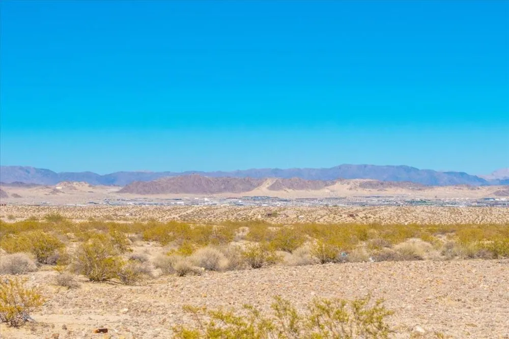 69589 Presswood Road 29 Palms, CA 92277