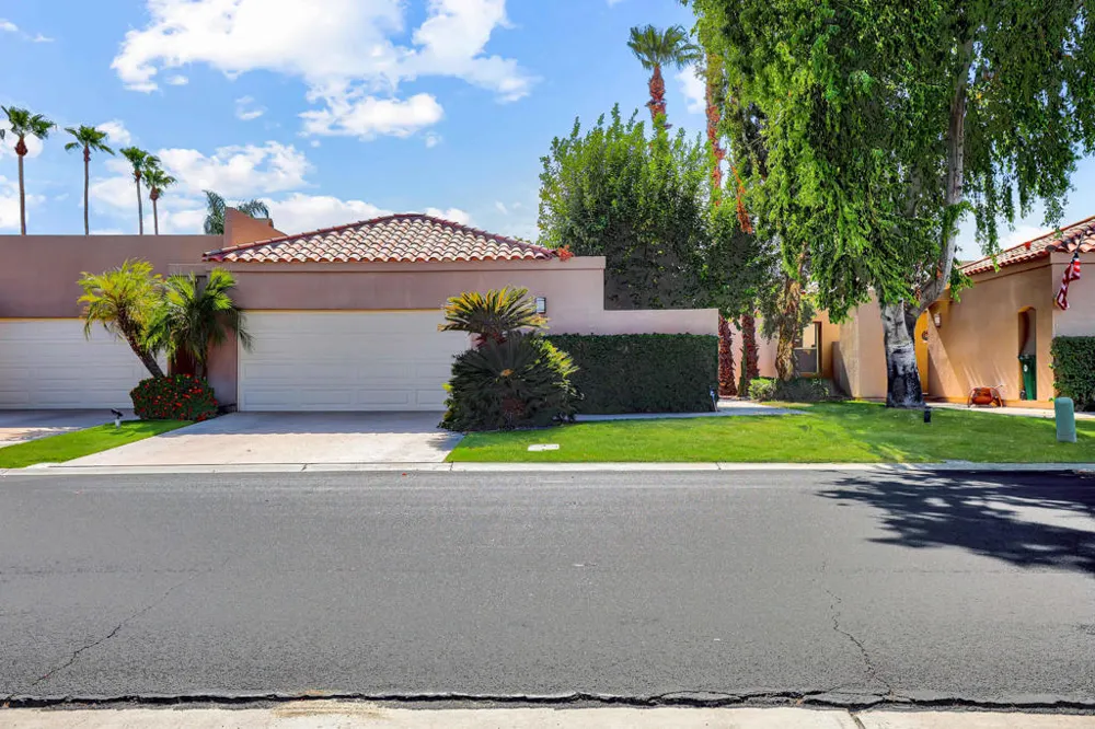 142 Lake Shore Drive Rancho Mirage, CA 92270
