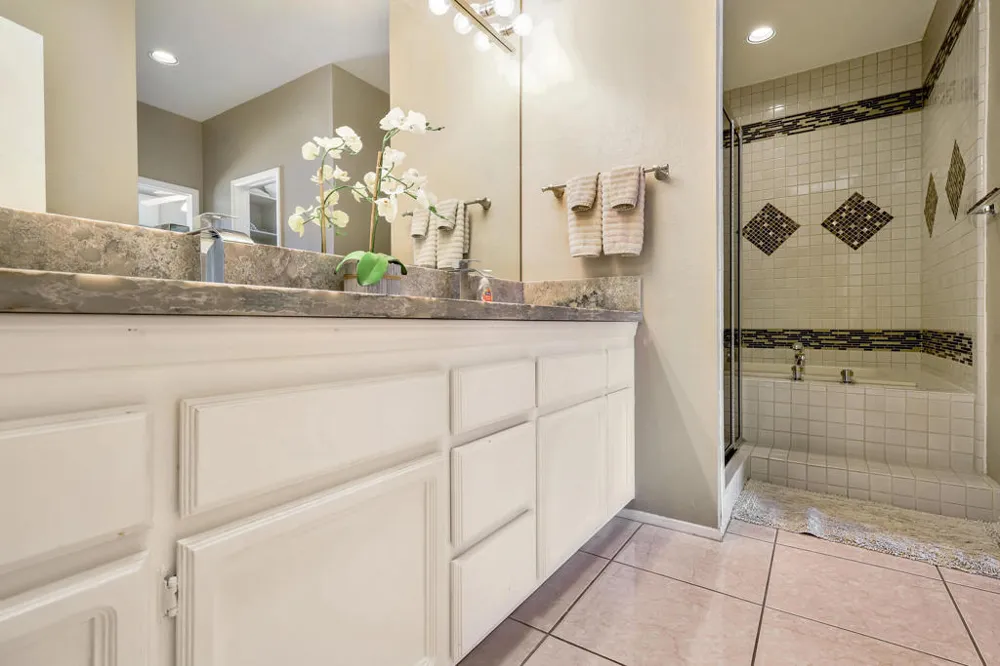 142 Lake Shore Drive Rancho Mirage, CA 92270