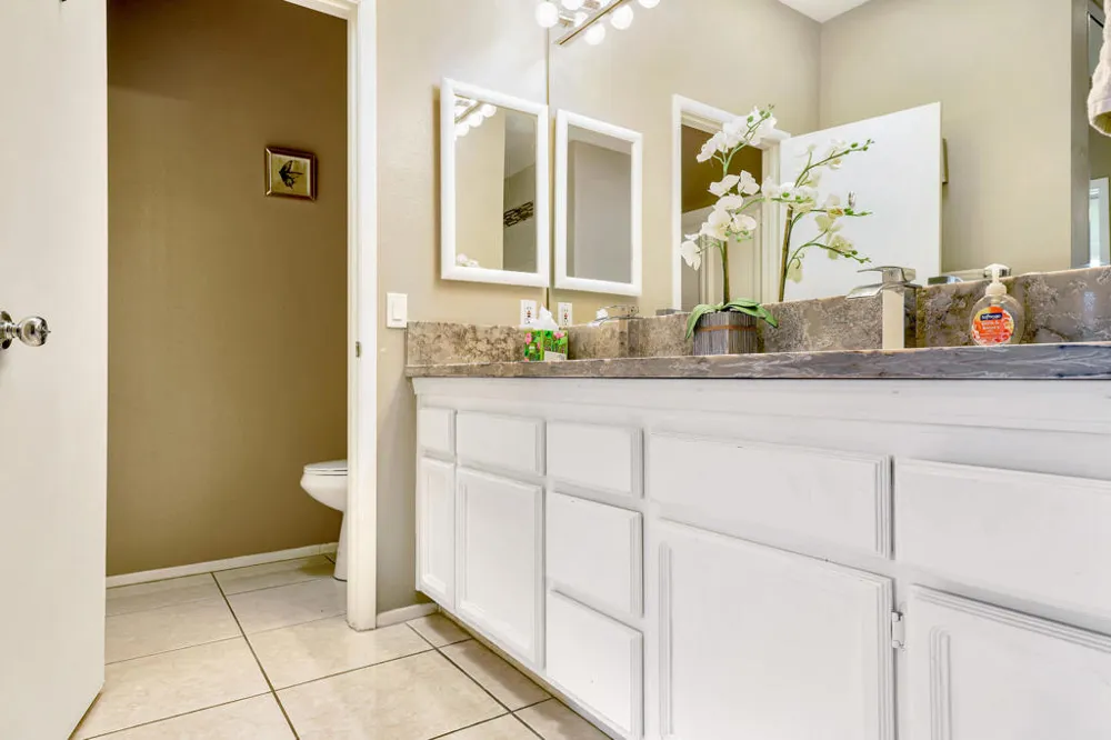 142 Lake Shore Drive Rancho Mirage, CA 92270