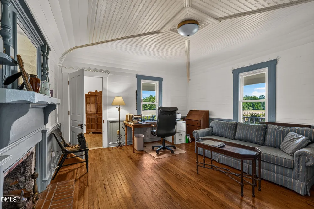 146 Hoke Brooks Road Siler City, NC 27344