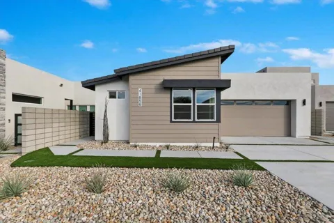 41856 Volare Court