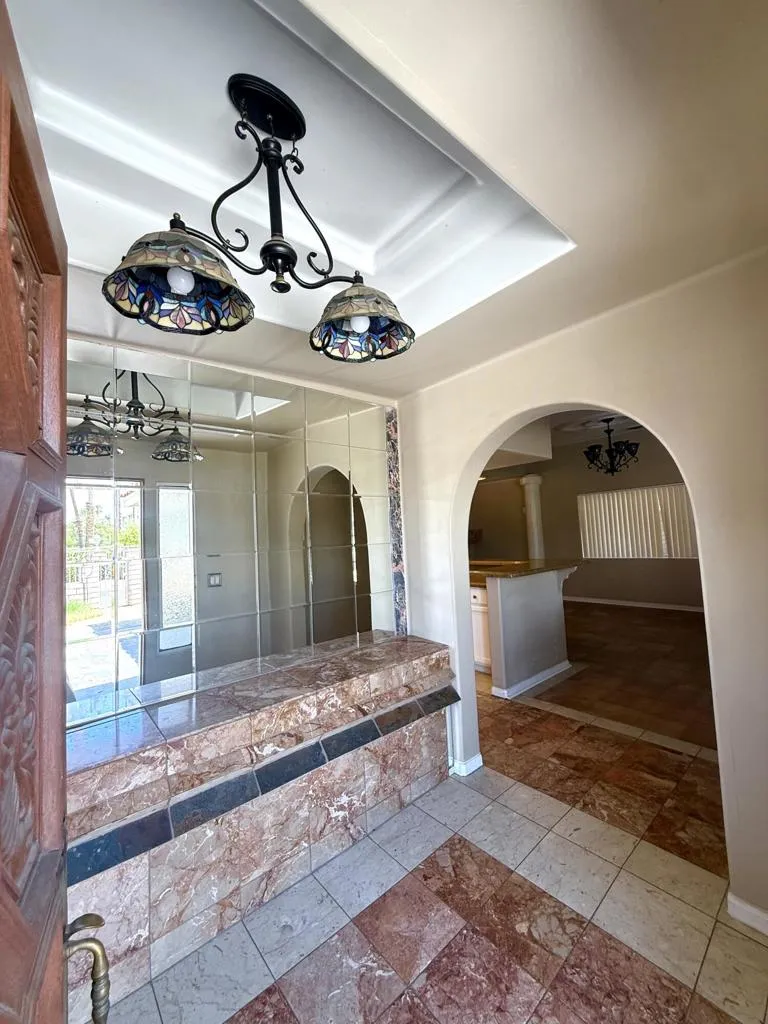 45618 Panorama Drive Palm Desert, CA 92260
