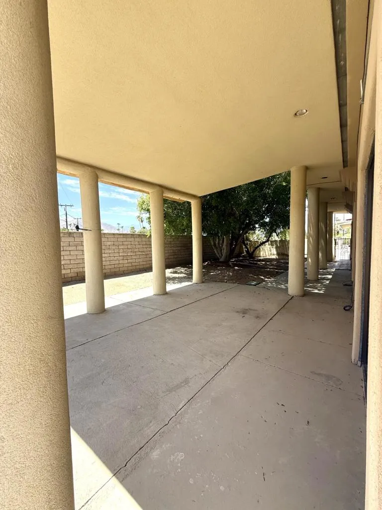 45618 Panorama Drive Palm Desert, CA 92260