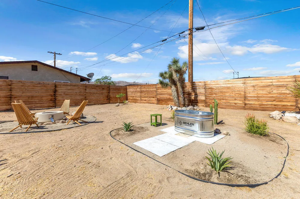 62046 Mountain View Circle Joshua Tree, CA 92252
