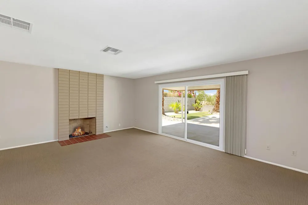 72896 Tamarisk Street Palm Desert, CA 92260