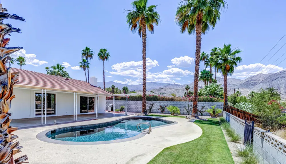 72896 Tamarisk Street Palm Desert, CA 92260