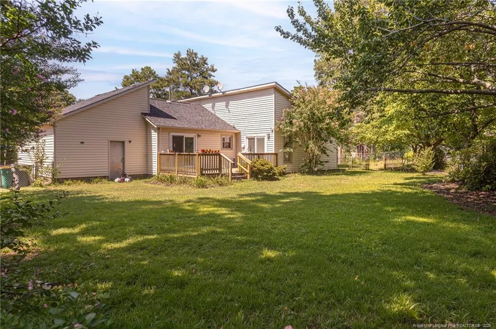 3391 Hawthorne Street Hope Mills, NC 28348