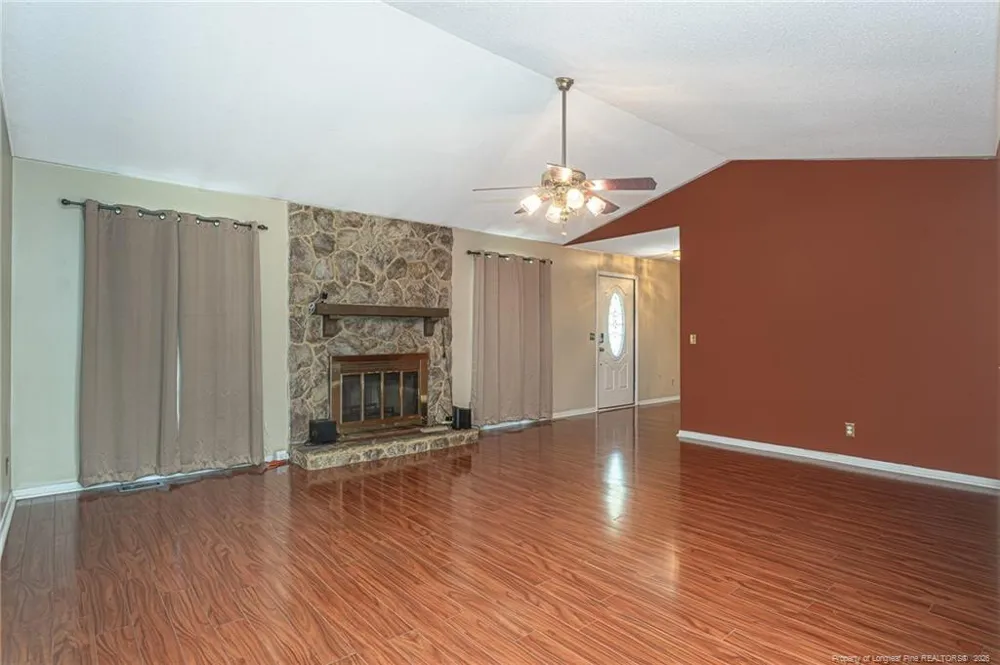 3391 Hawthorne Street Hope Mills, NC 28348