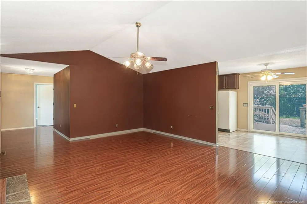 3391 Hawthorne Street Hope Mills, NC 28348