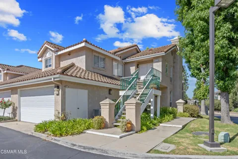 275 Ridgeton Lane #B