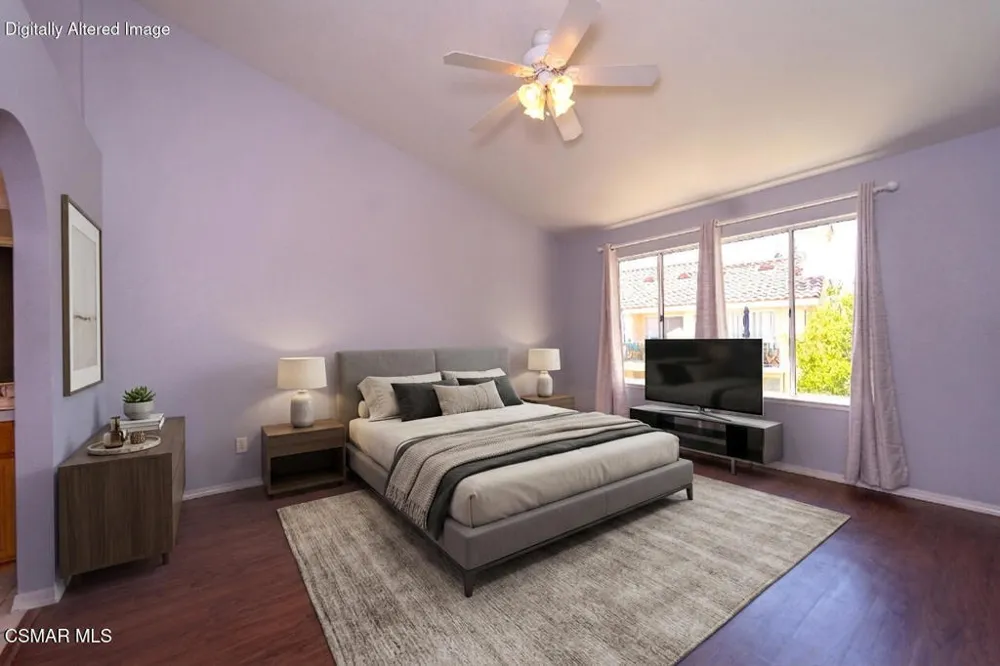 275 Ridgeton Lane #B Simi Valley, CA 93065