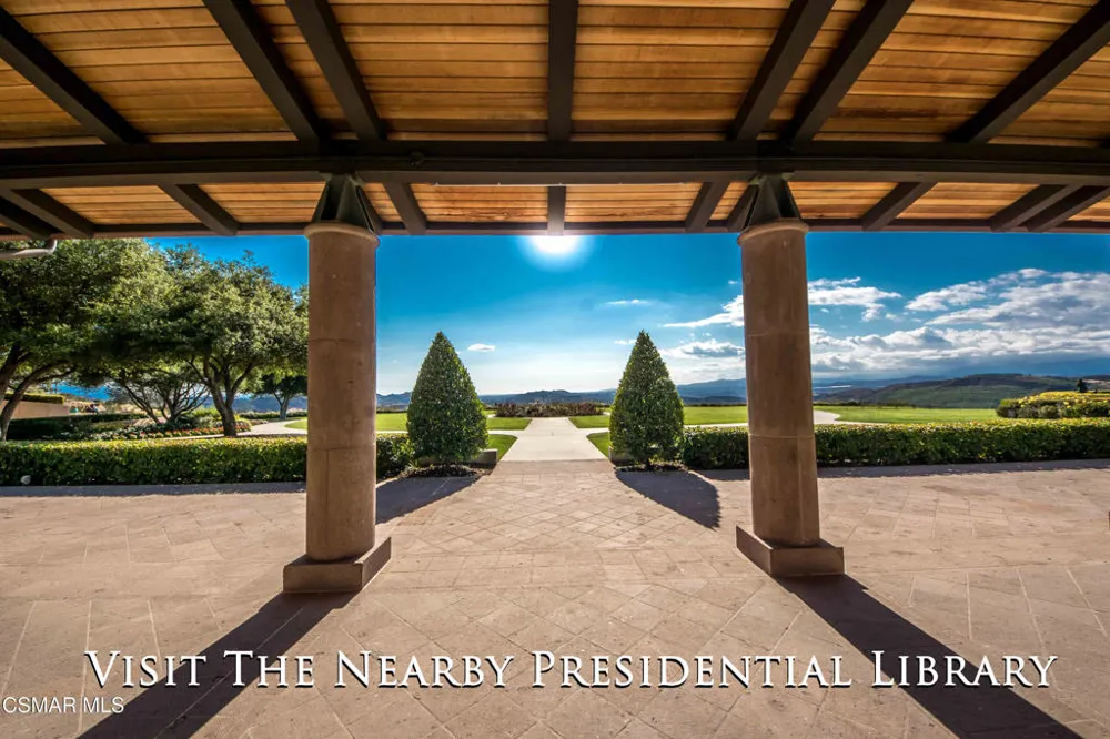 275 Ridgeton Lane #B Simi Valley, CA 93065