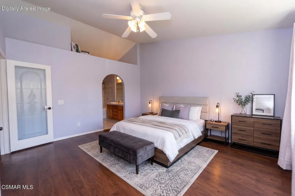 275 Ridgeton Lane #B Simi Valley, CA 93065