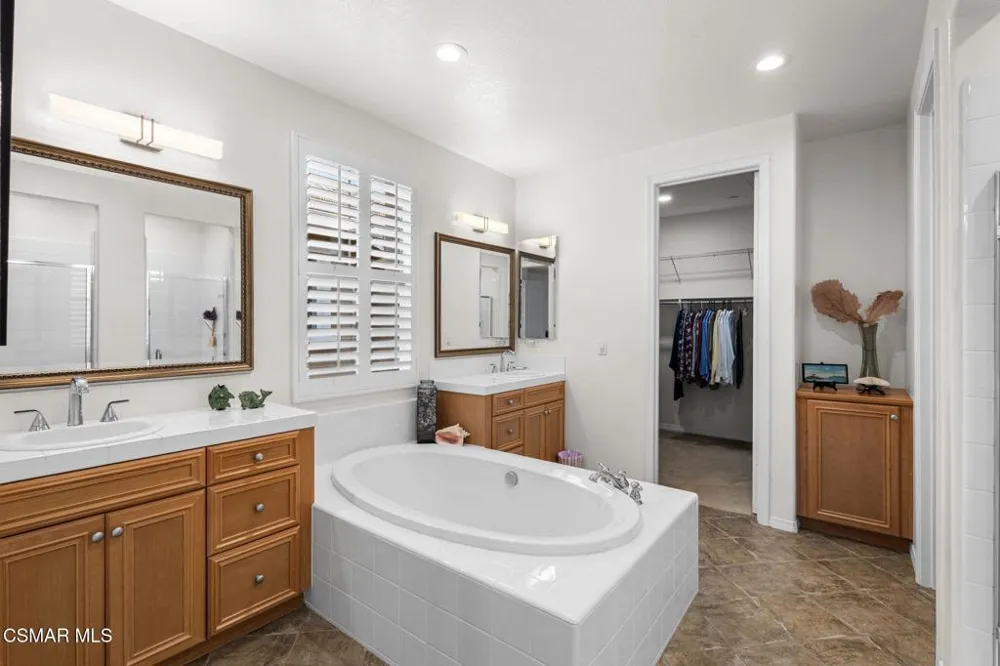 1346 Estuary Way Oxnard, CA 93035