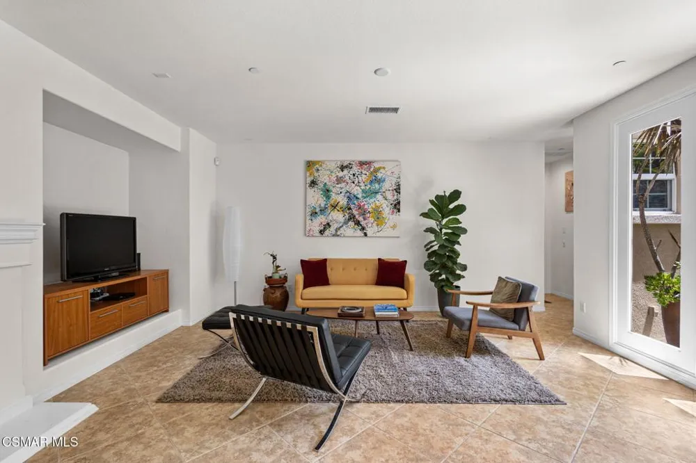1346 Estuary Way Oxnard, CA 93035