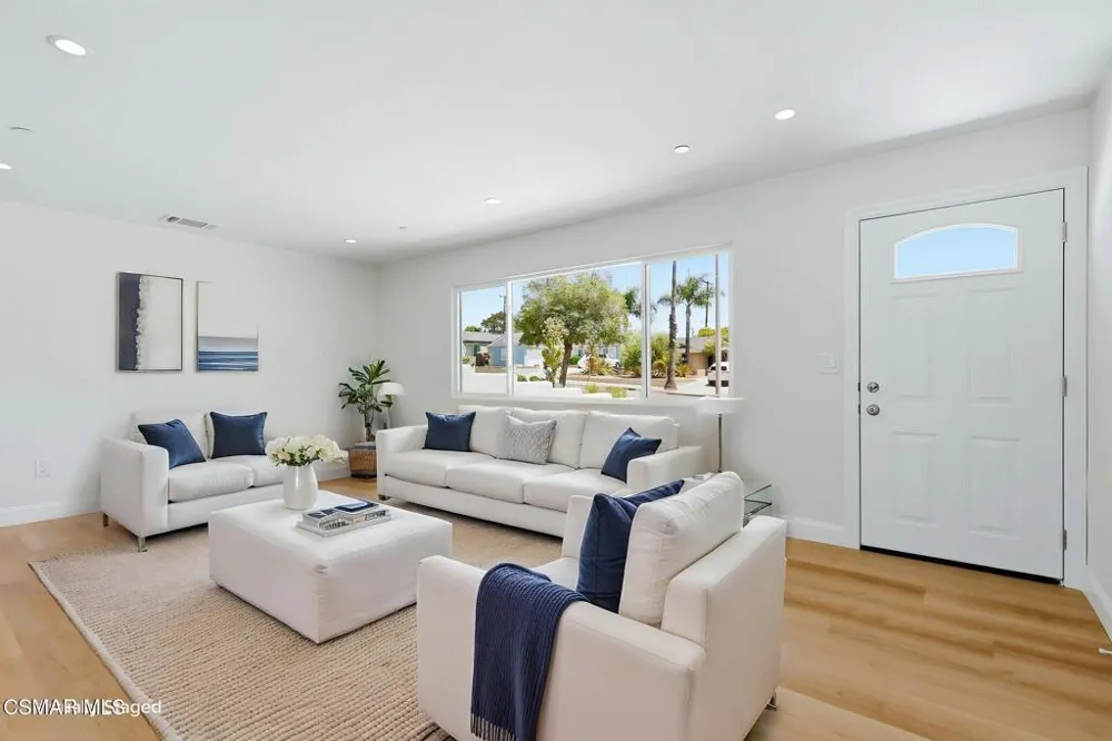 1307 Clay Avenue Ventura, CA 93004