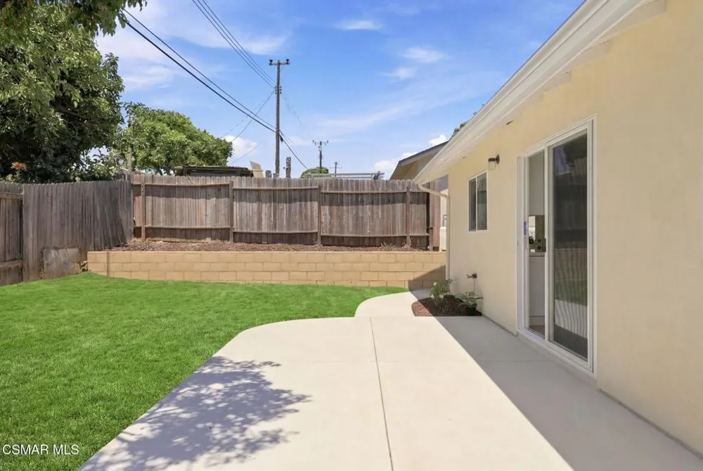 1307 Clay Avenue Ventura, CA 93004