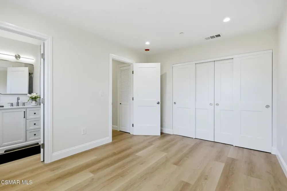 1307 Clay Avenue Ventura, CA 93004