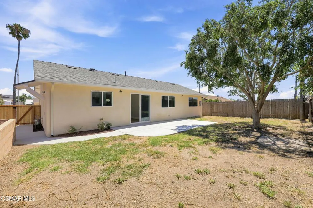 1307 Clay Avenue Ventura, CA 93004