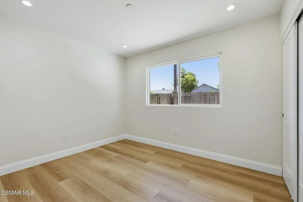 1307 Clay Avenue Ventura, CA 93004