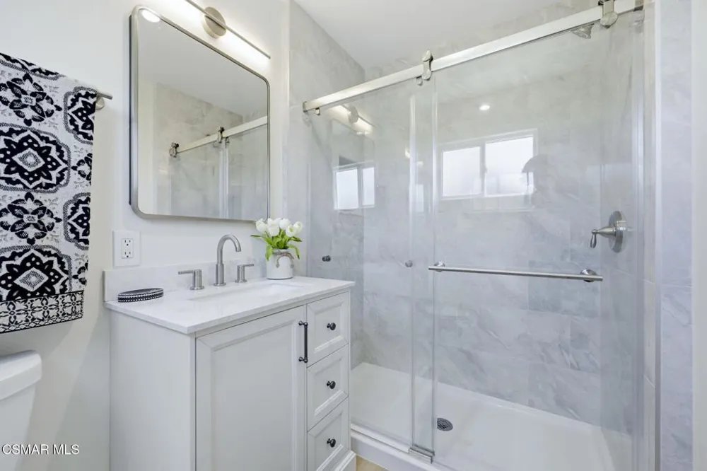 1307 Clay Avenue Ventura, CA 93004
