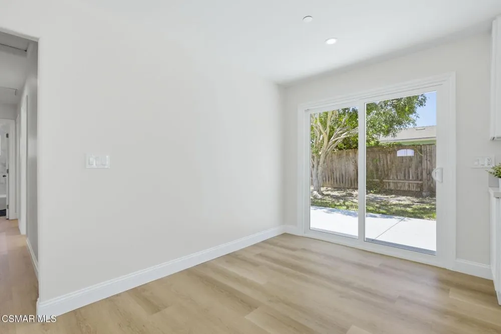 1307 Clay Avenue Ventura, CA 93004
