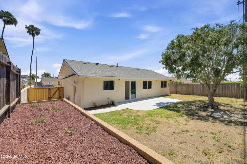 1307 Clay Avenue Ventura, CA 93004