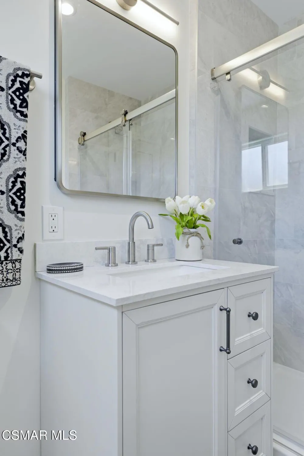 1307 Clay Avenue Ventura, CA 93004