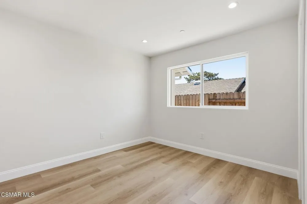 1307 Clay Avenue Ventura, CA 93004