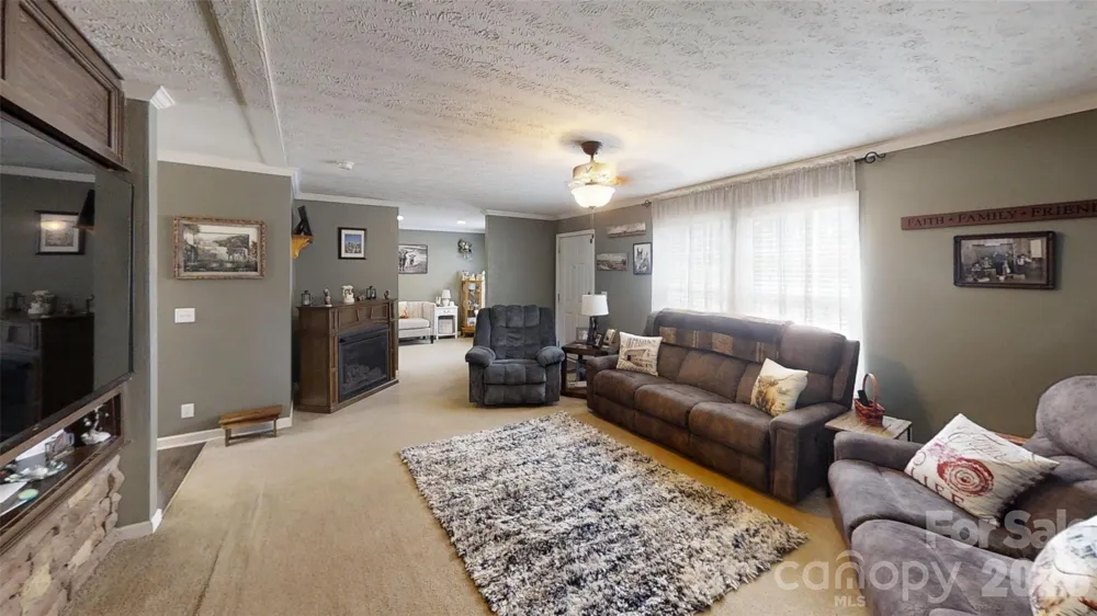 75 Pine Mount Road Weaverville, NC 28787