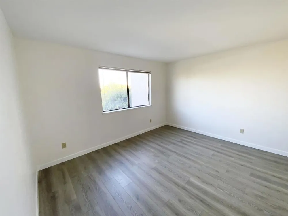 80 Kingston Coronado, CA 92118